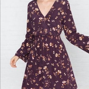 Amour Vert Erin Dress, Floral Fete (size medium)